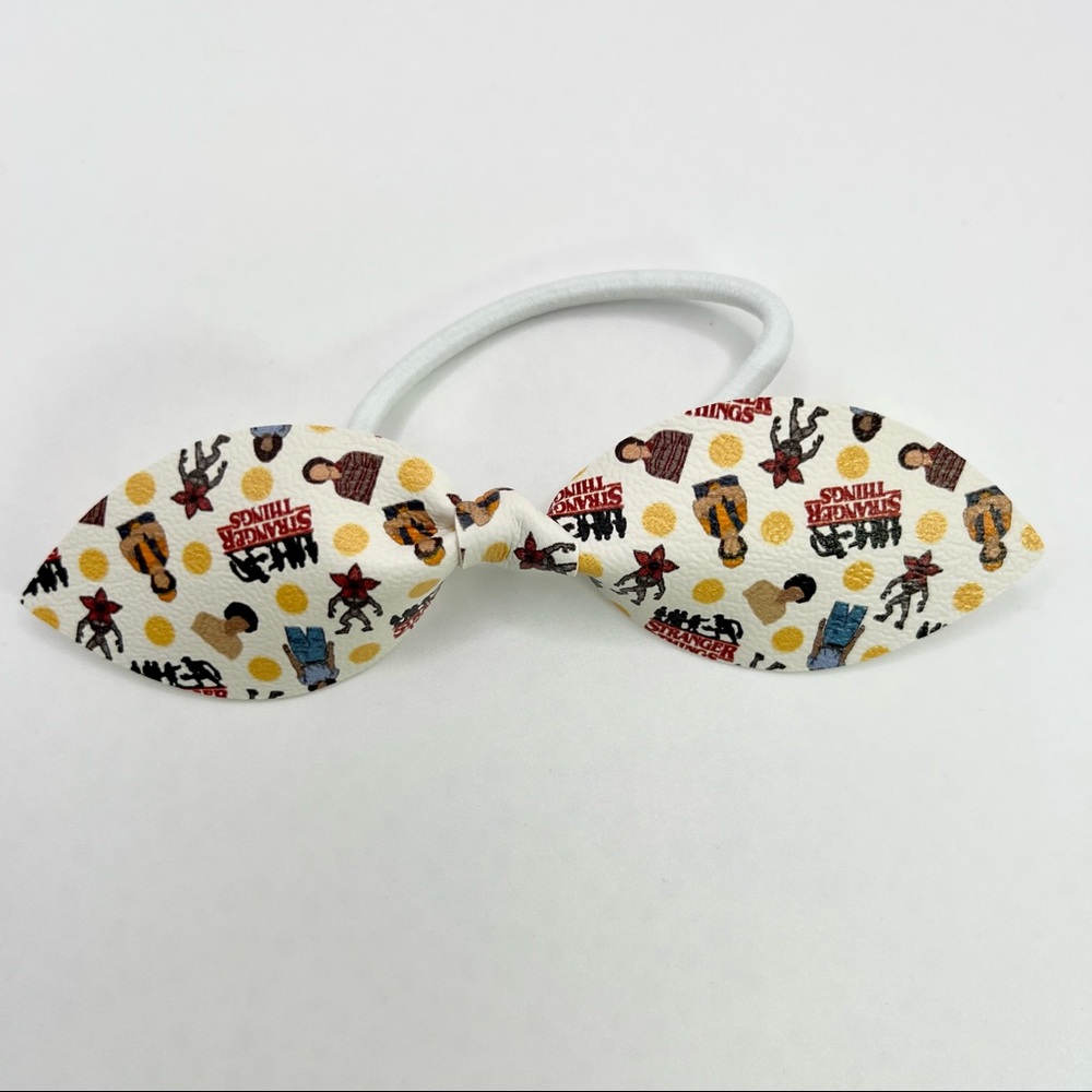 Stranger Things hair tie bow, vegan leather, lightweight.